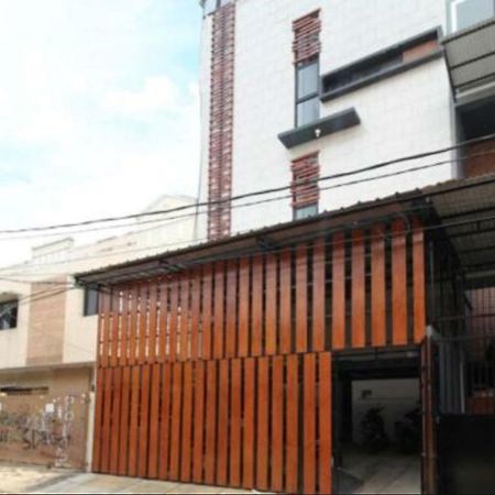 Kamar Keluarga Duri Kosambi Hotel Yakarta Exterior foto