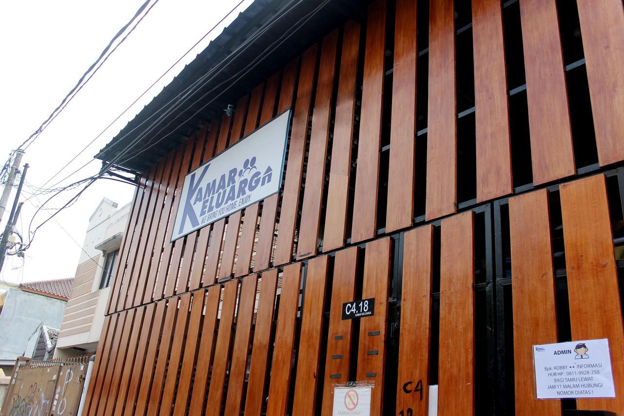 Kamar Keluarga Duri Kosambi Hotel Yakarta Exterior foto